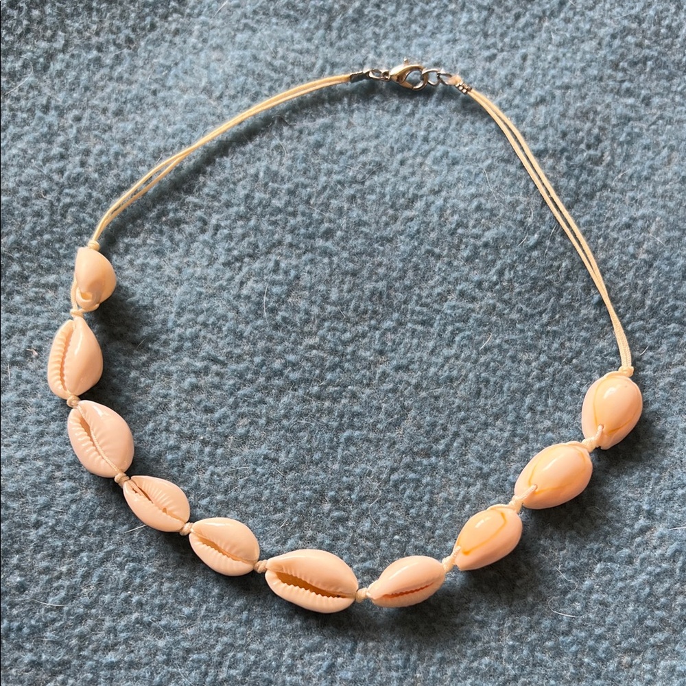 Natural Cowrie Shell Choker Necklace with Cream Cord Silver Clasp
